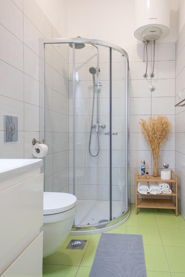 Studio Apartment Les - 4 Min Walk From Amphiteatre Πούλα Εξωτερικό φωτογραφία